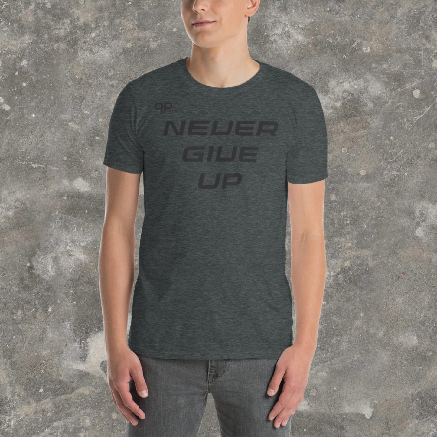 NEVER QUIT TEE