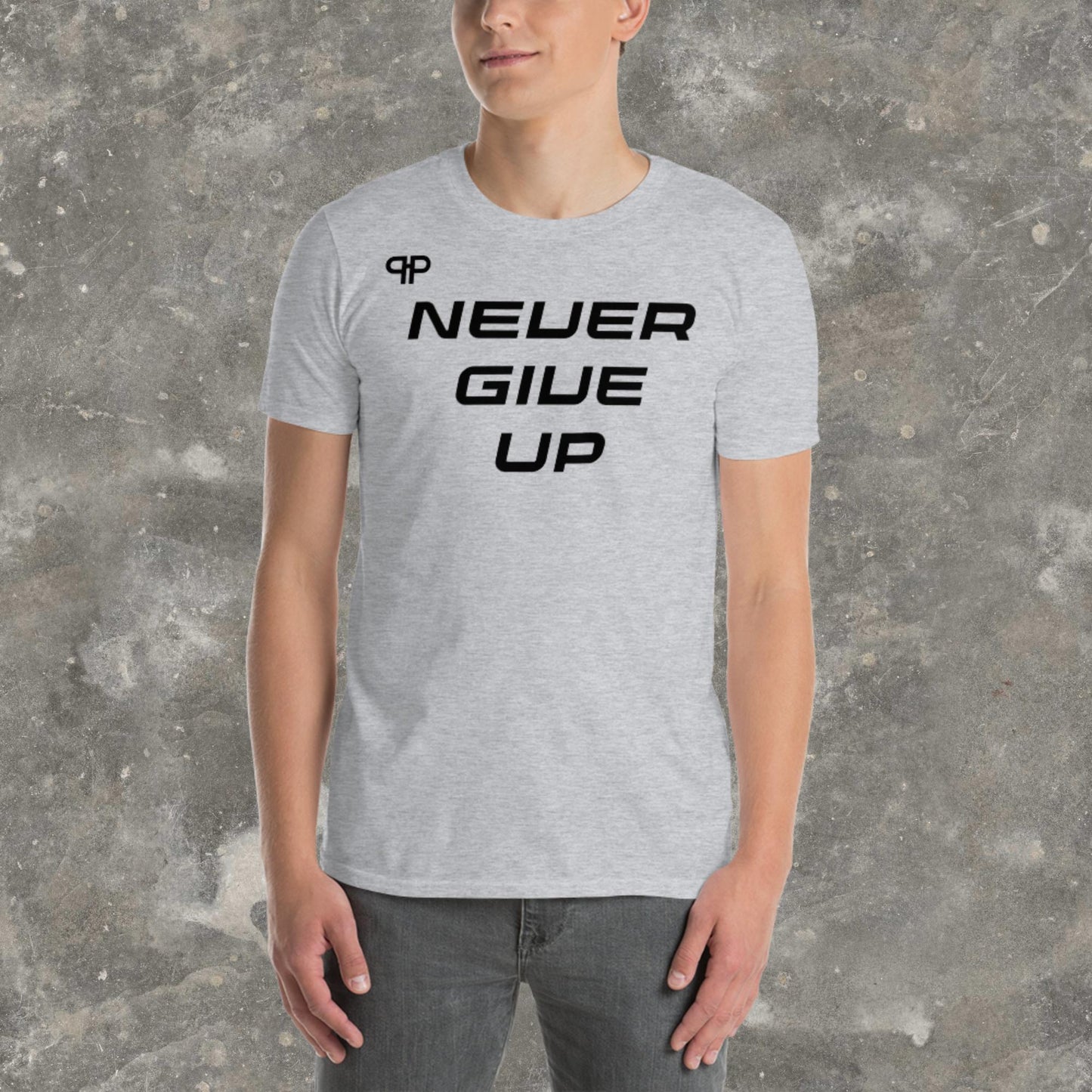 NEVER QUIT TEE